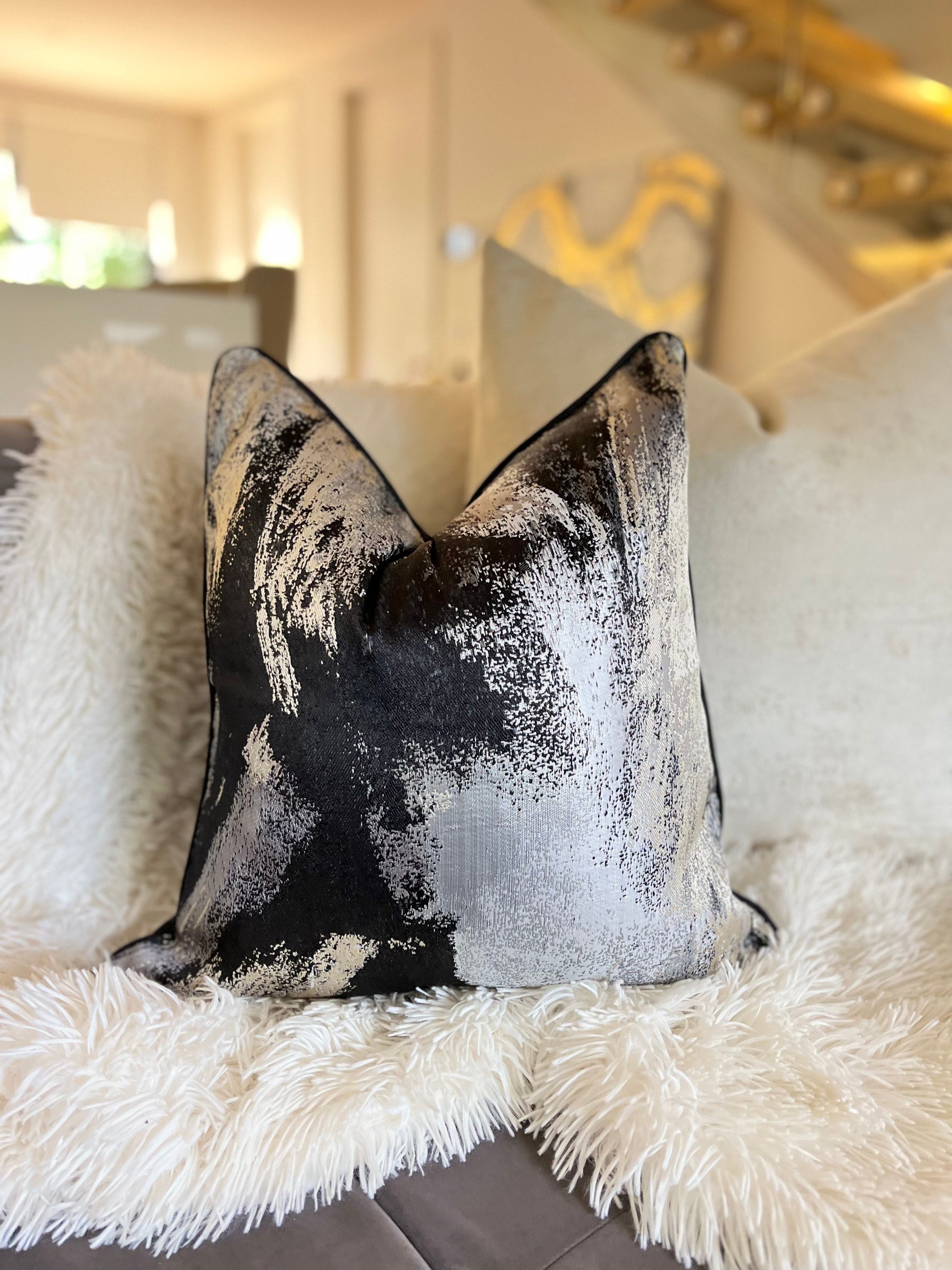 sofa-furniture-cushions-Cover-Pillow-Throw Blankets