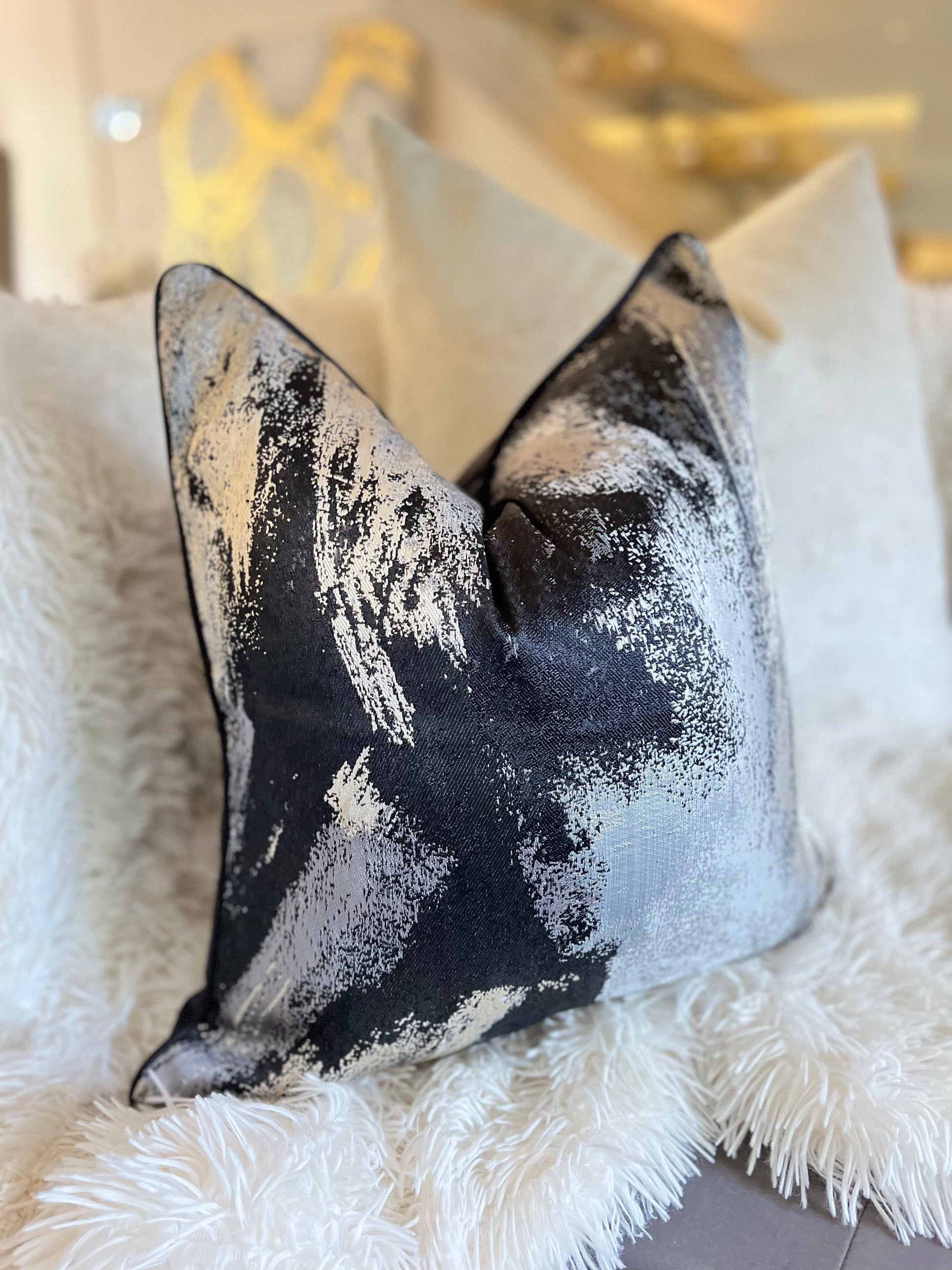 sofa-furniture-cushions-Cover-Pillow-Throw Blankets