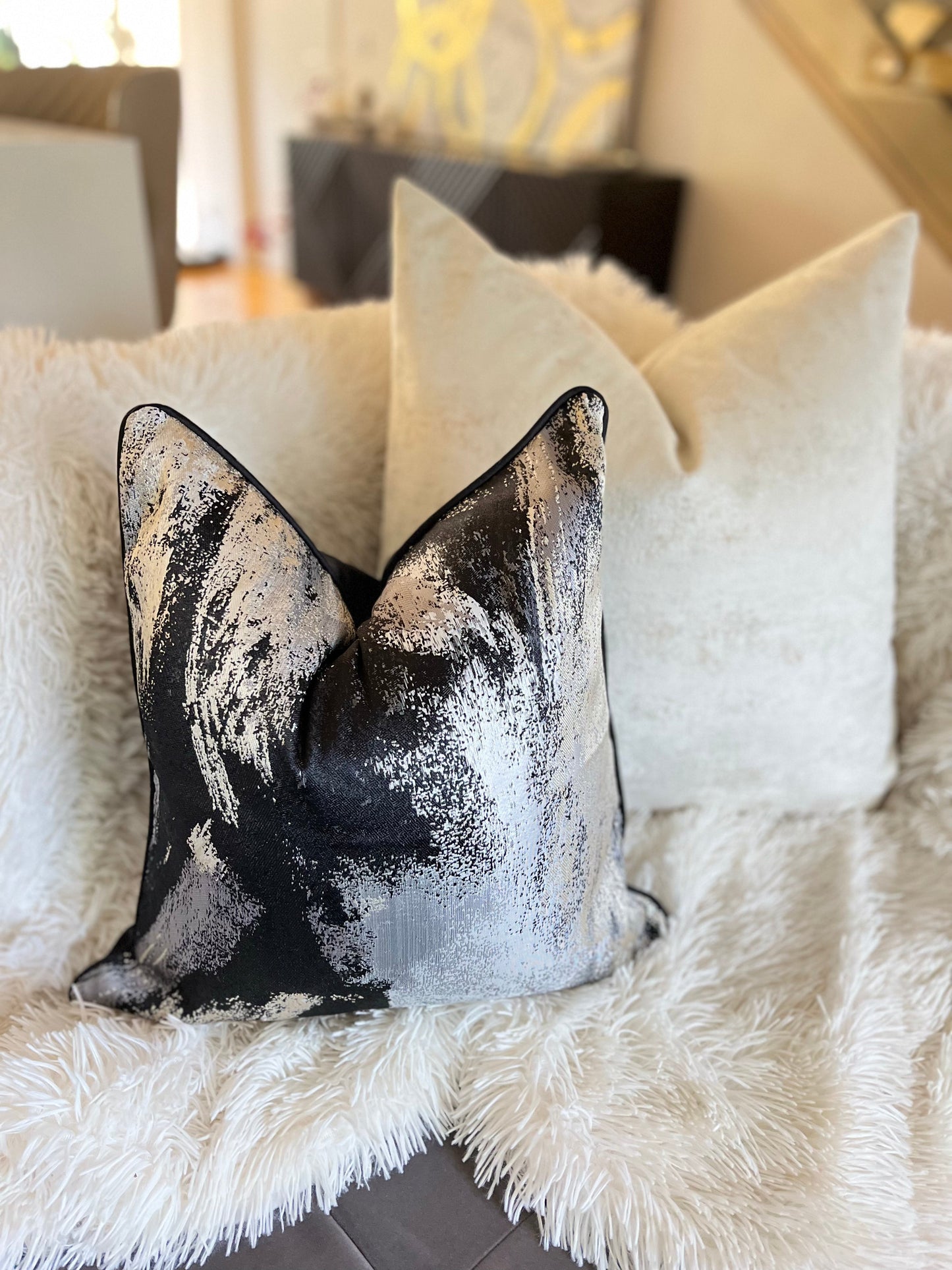 sofa-furniture-cushions-Cover-Pillow-Throw Blankets