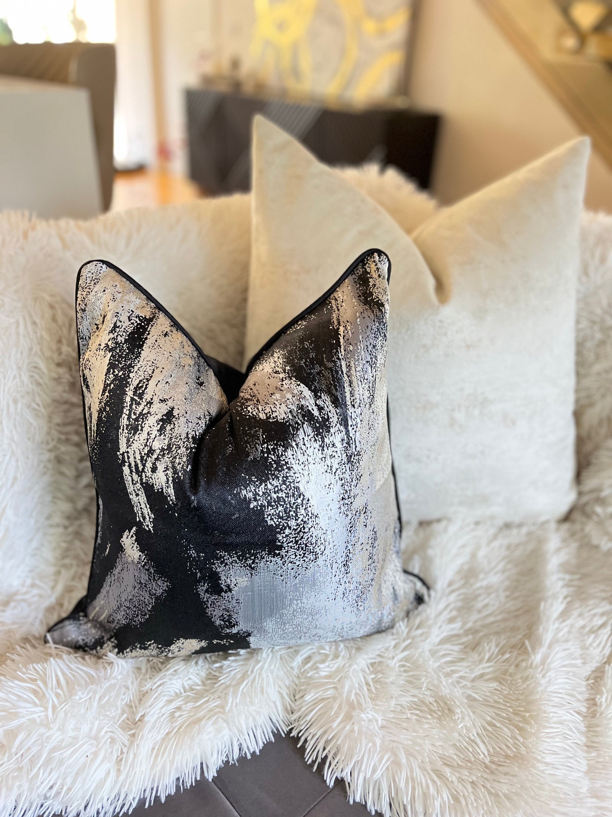 sofa-furniture-cushions-Cover-Pillow-Throw Blankets