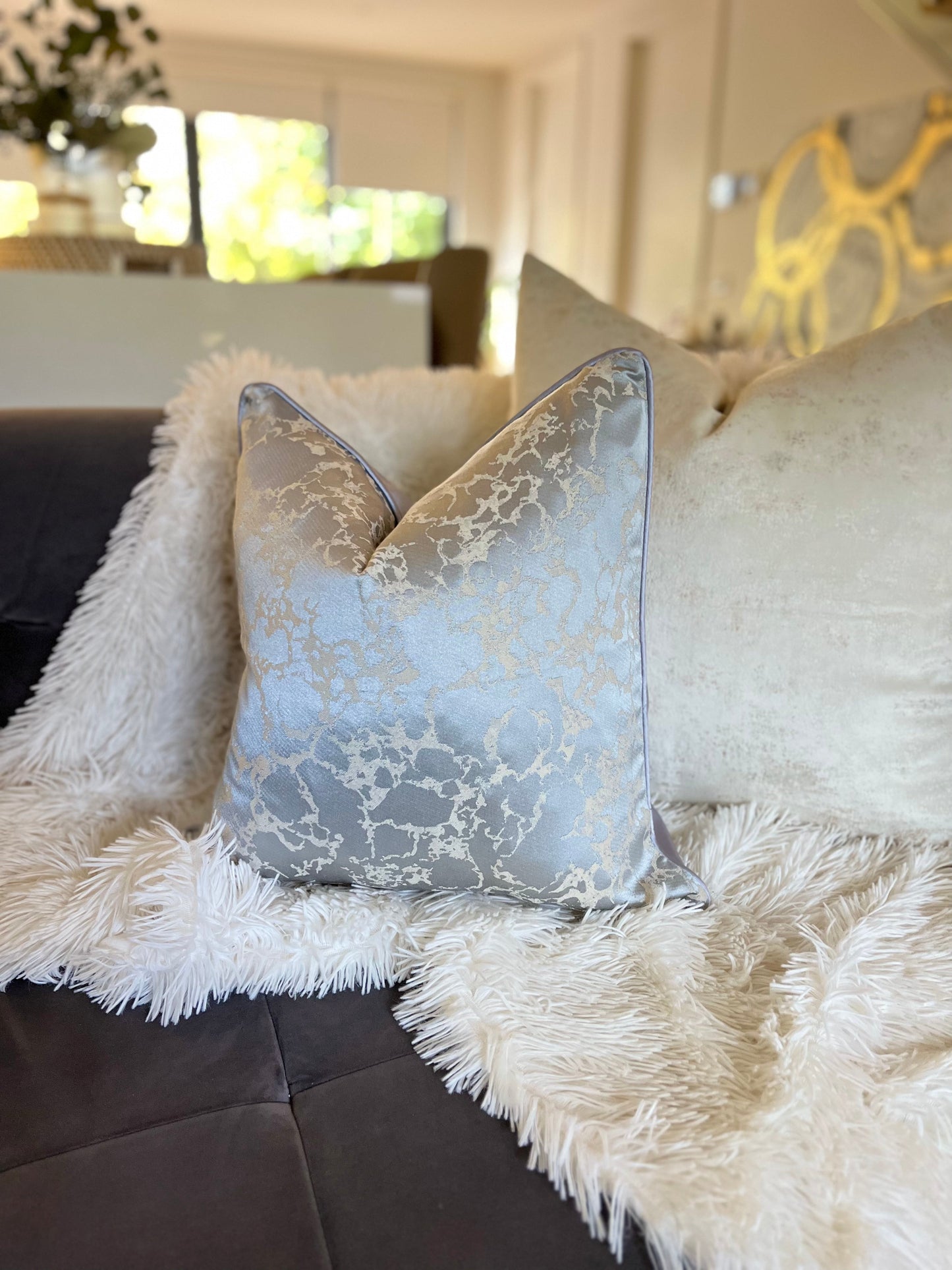 sofa-furniture-cushions-Cover-Pillow-Throw Blankets