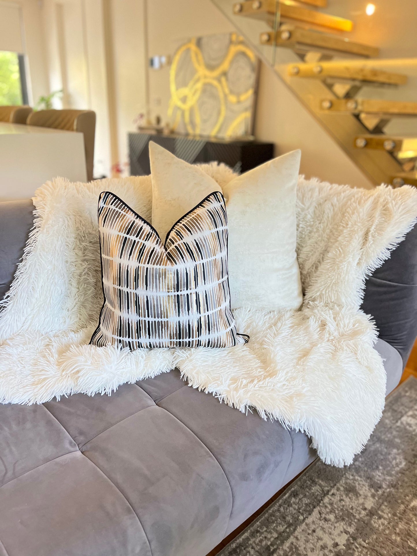 sofa-furniture-cushions-Cover-Pillow-Throw Blankets