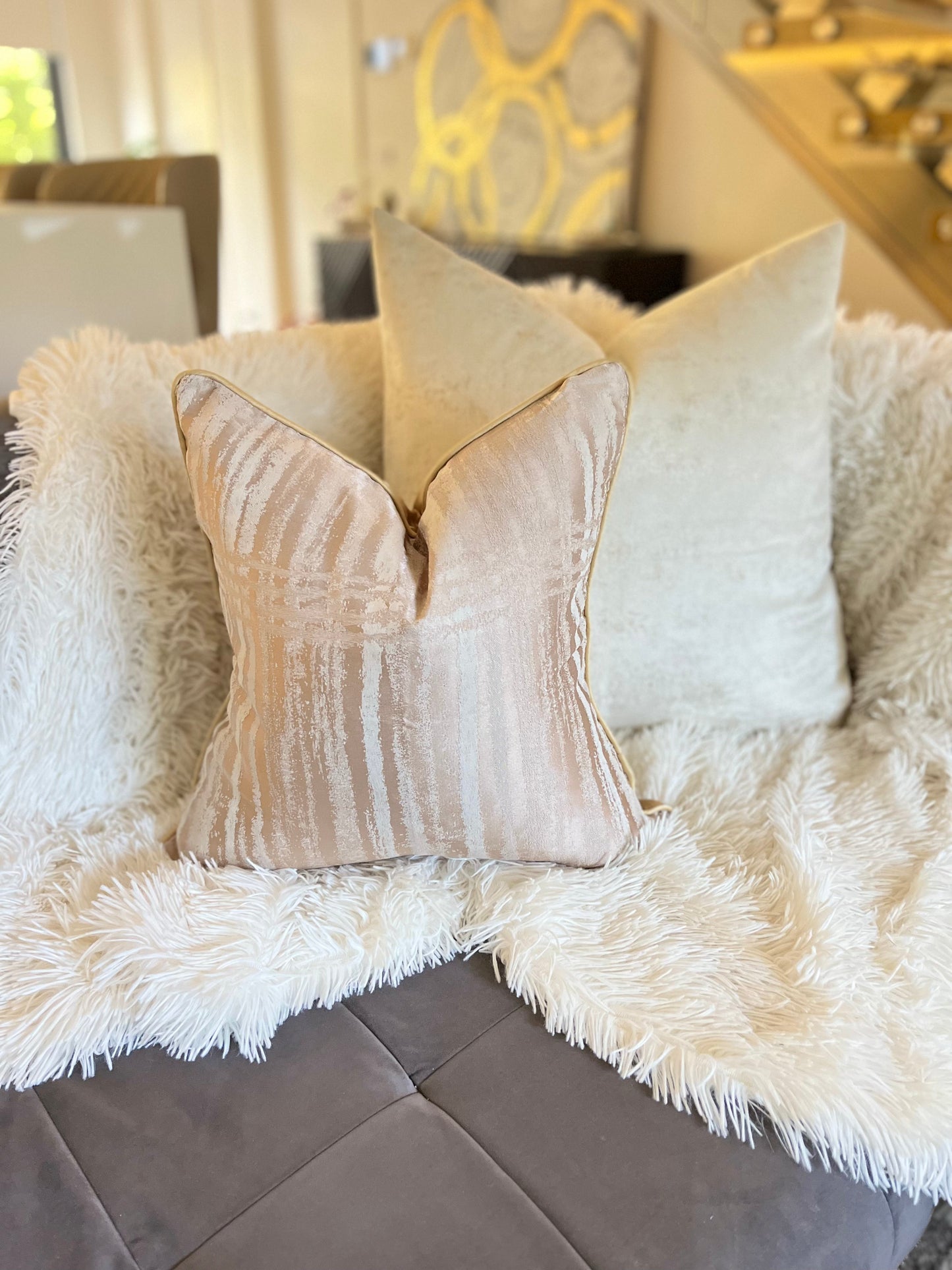 sofa-furniture-cushions-Cover-Pillow-Throw Blankets