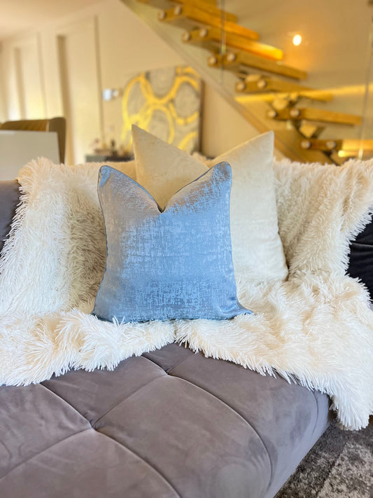 sofa-furniture-cushions-Cover-Pillow-Throw Blankets
