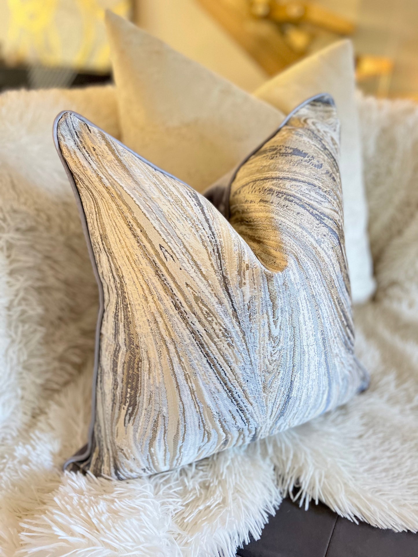 sofa-furniture-cushions-Cover-Pillow-Throw Blankets