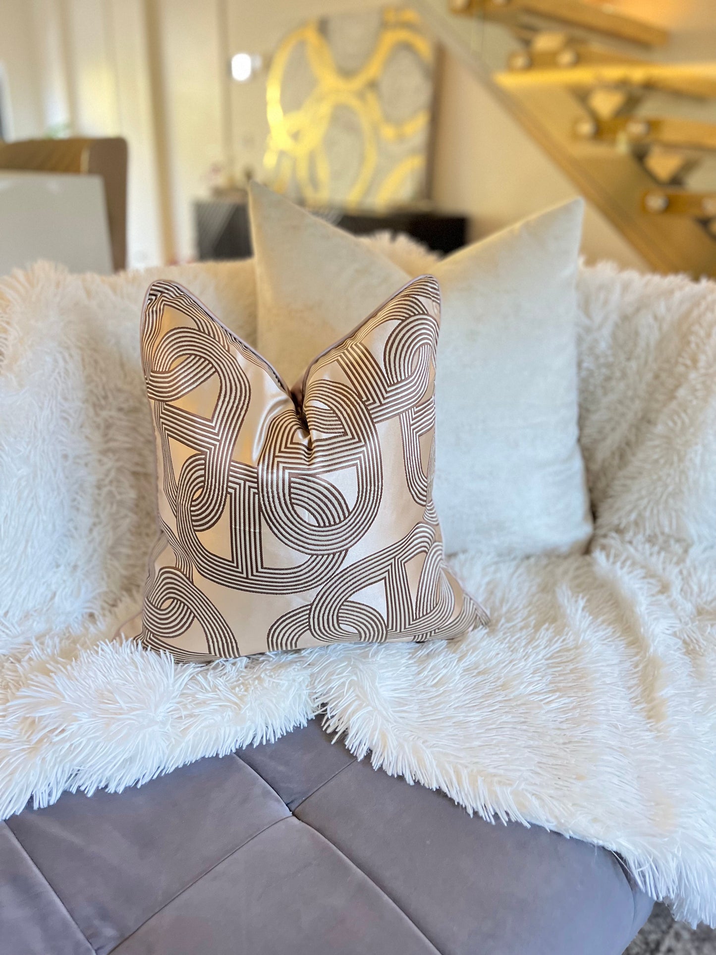 sofa-furniture-cushions-Cover-Pillow-Throw Blankets