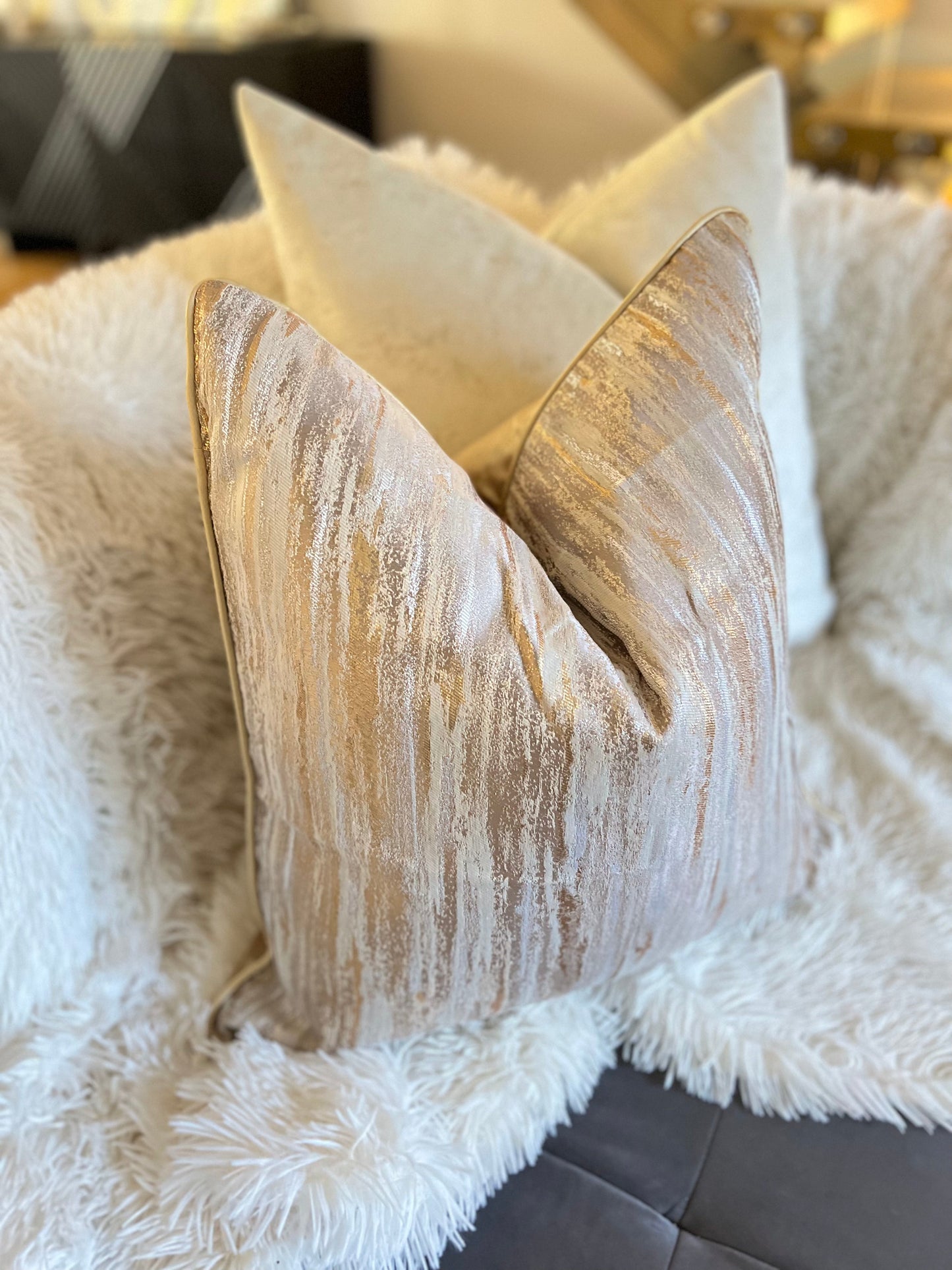 sofa-furniture-cushions-Cover-Pillow-Throw Blankets