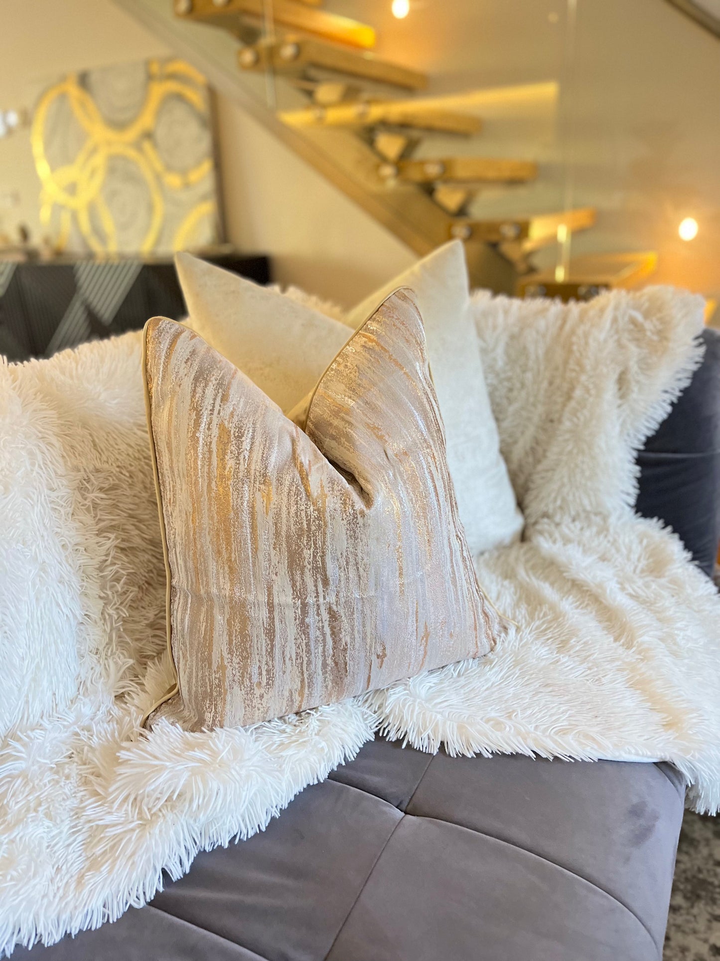 sofa-furniture-cushions-Cover-Pillow-Throw Blankets