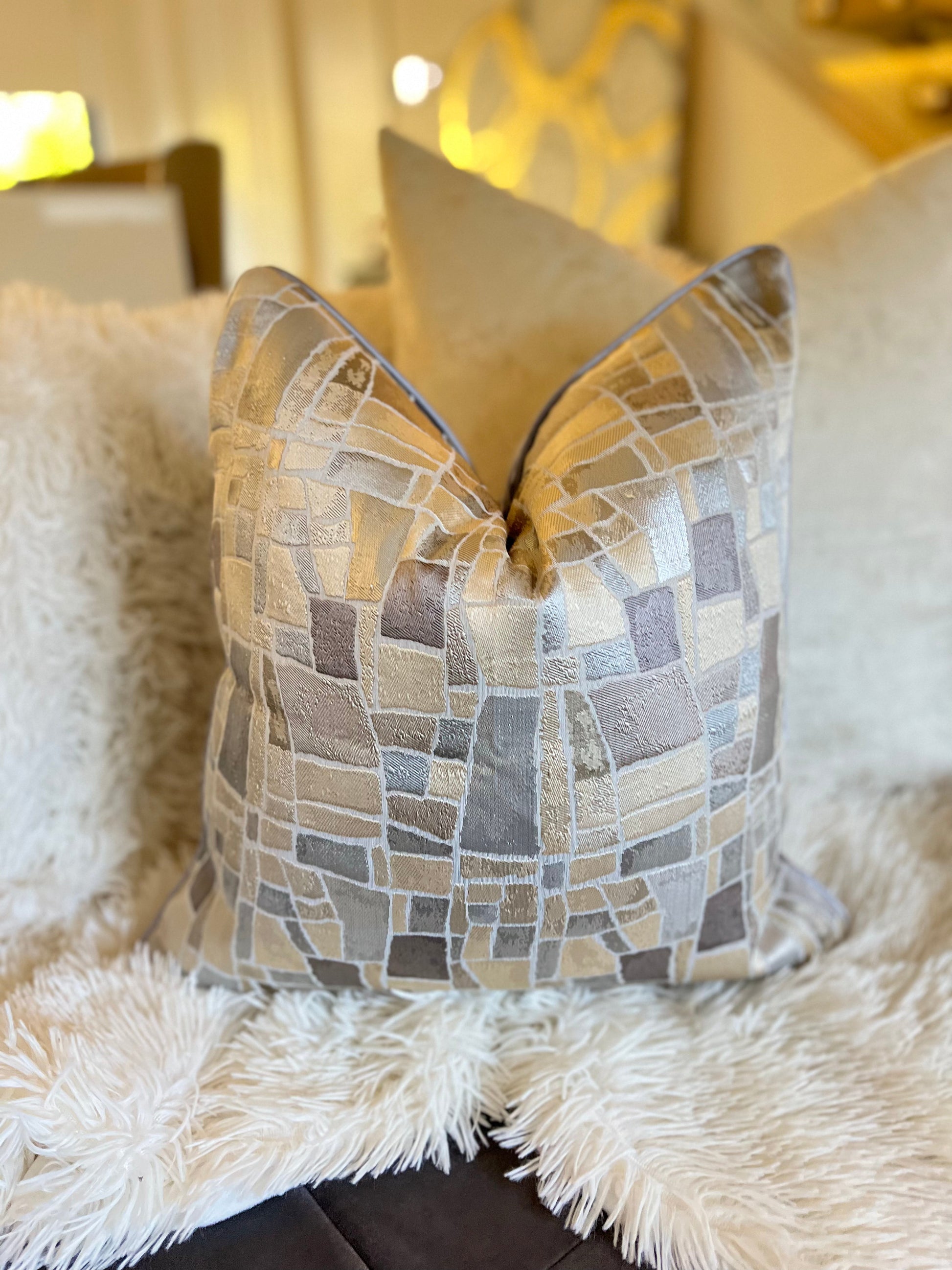 sofa-furniture-cushions-Cover-Pillow-Throw Blankets