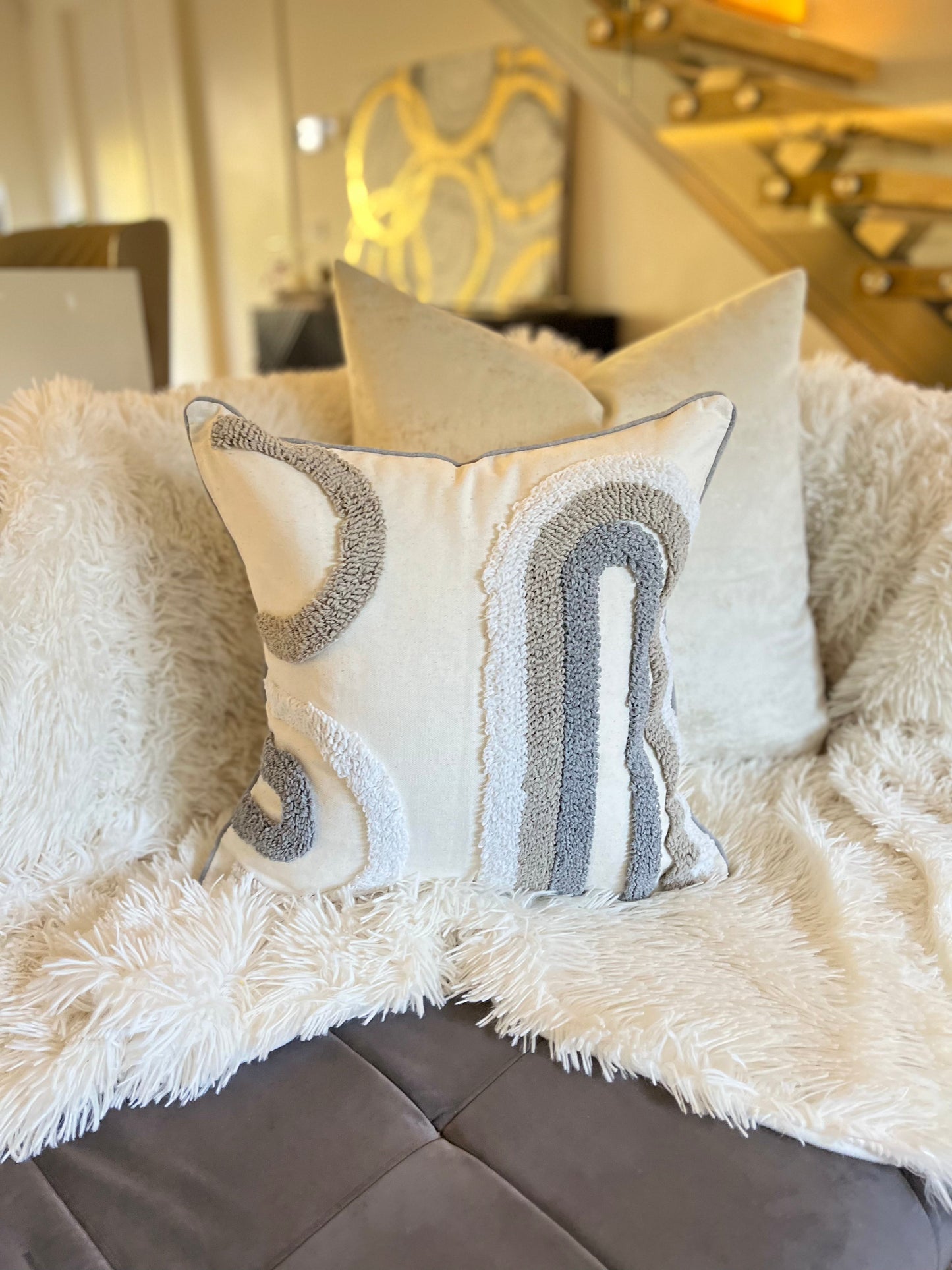 sofa-furniture-cushions-Cover-Pillow-Throw Blankets