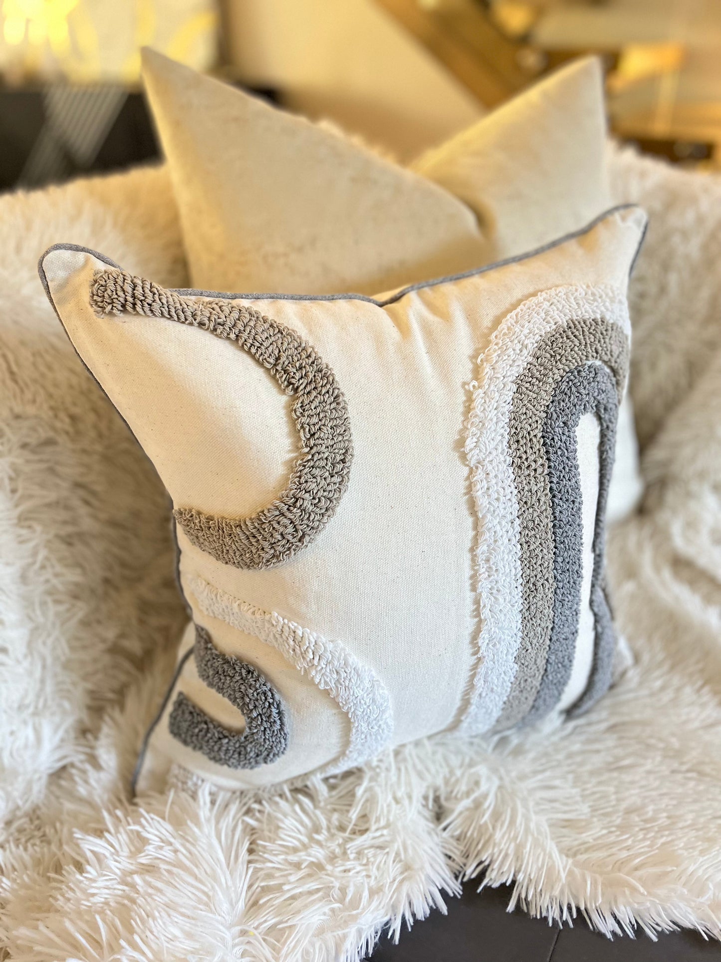 sofa-furniture-cushions-Cover-Pillow-Throw Blankets
