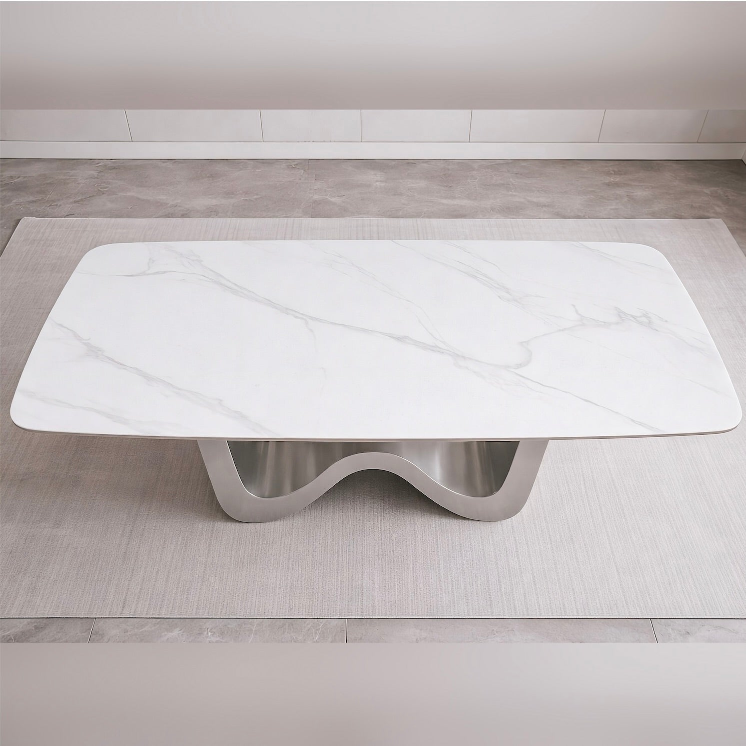 Bogetta Dining Table - Silver