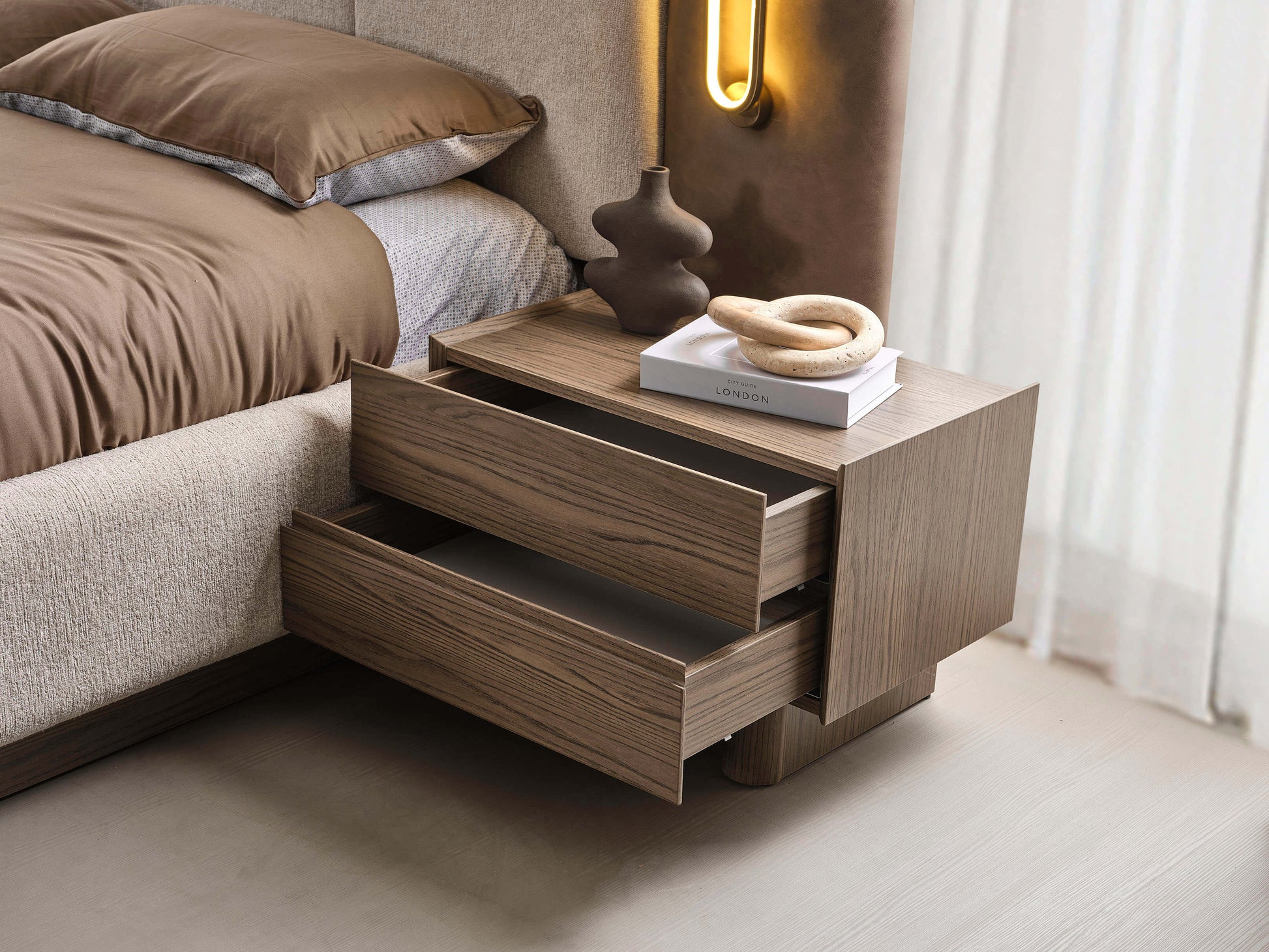 Liva Bed Base