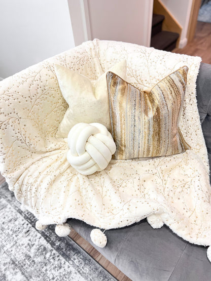 sofa-furniture-cushions-Cover-Pillow-Throw Blankets