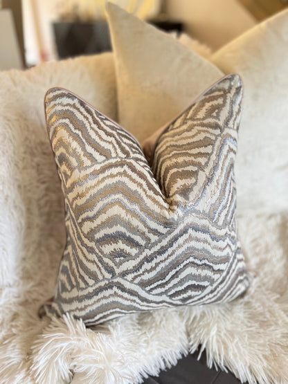 sofa-furniture-cushions-Cover-Pillow-Throw Blankets