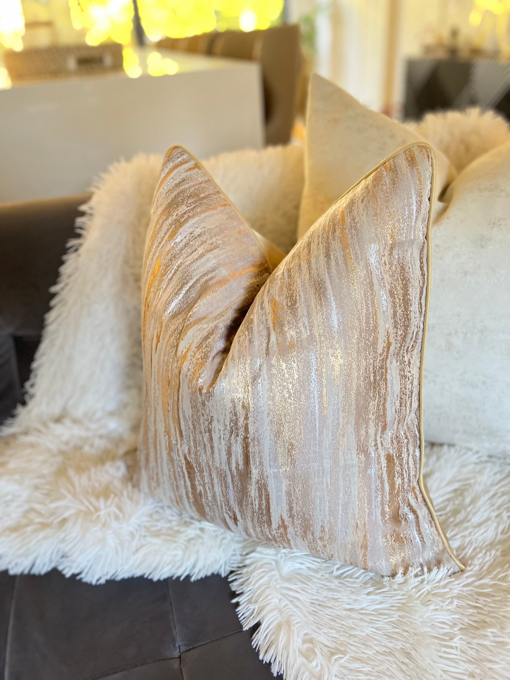sofa-furniture-cushions-Cover-Pillow-Throw Blankets
