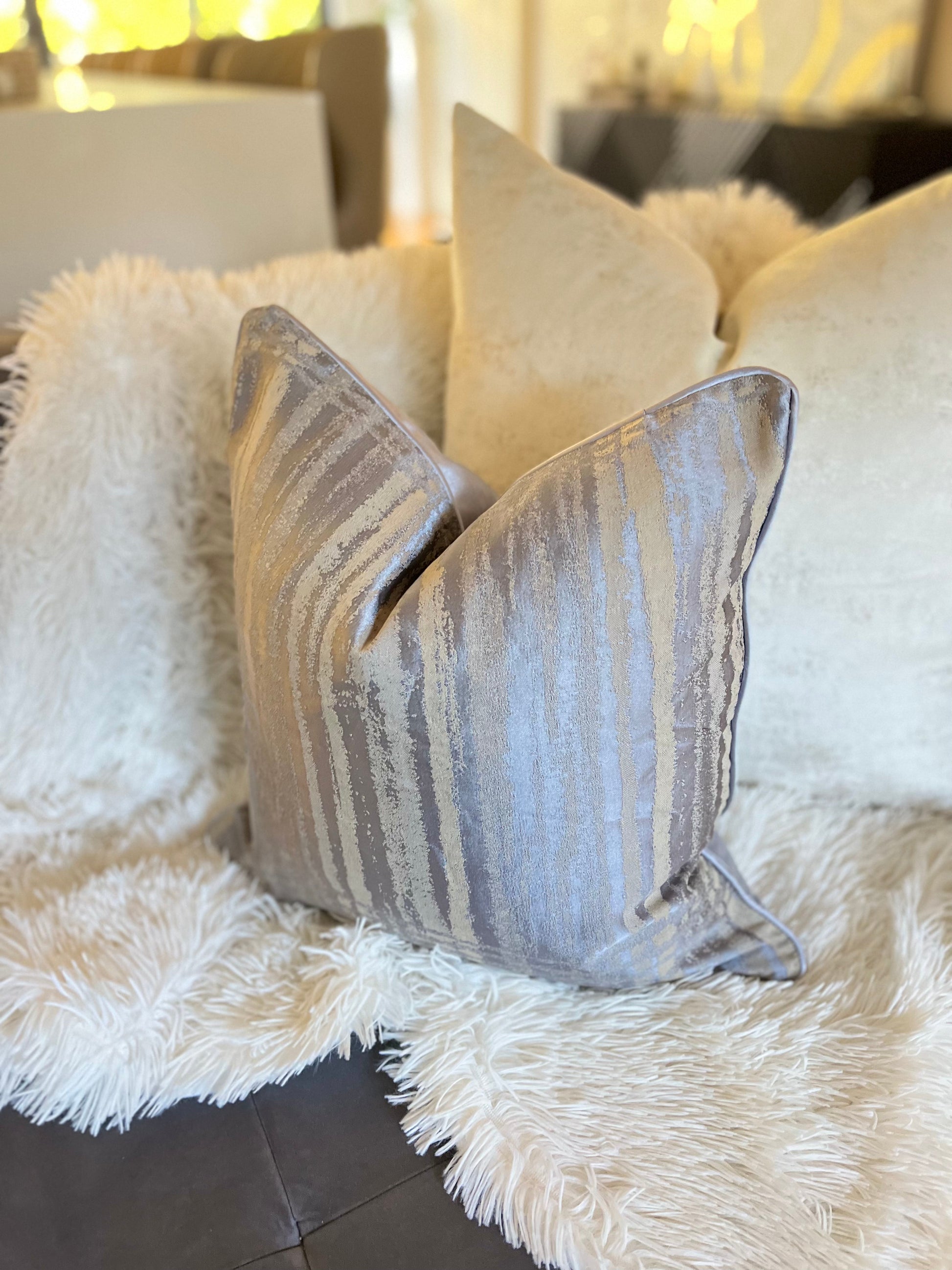 Knot Pillow - Cover Cushions