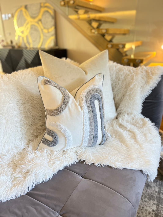 sofa-furniture-cushions-Cover-Pillow-Throw Blankets