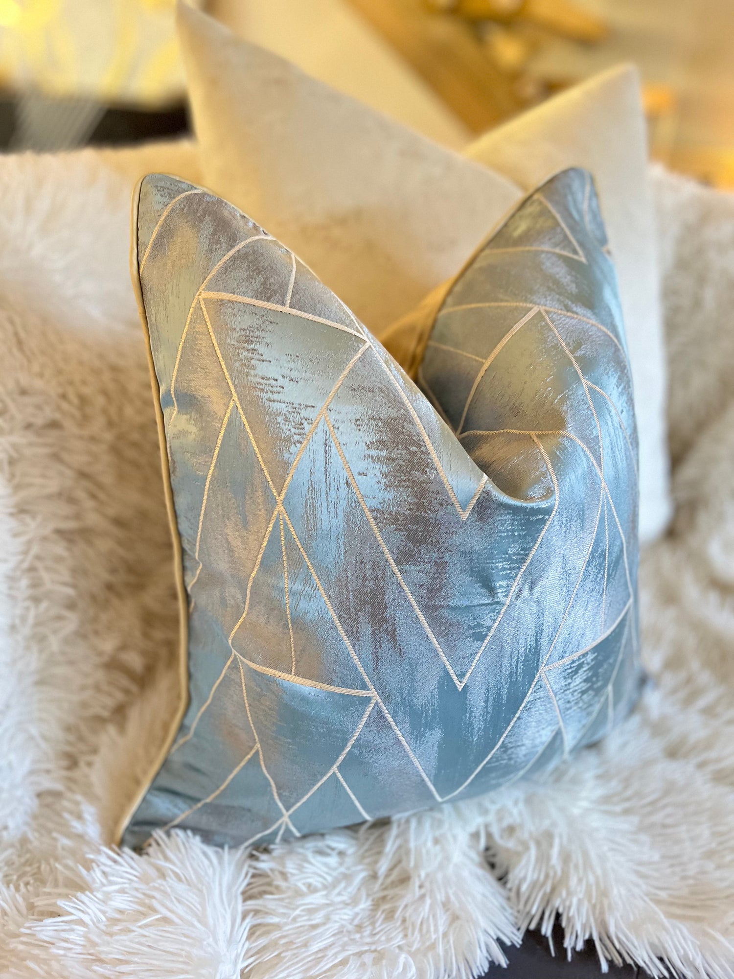 sofa-furniture-cushions-Cover-Pillow-Throw Blankets
