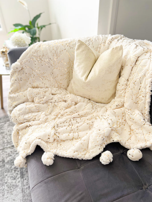 sofa-furniture-cushions-Cover-Pillow-Throw Blankets
