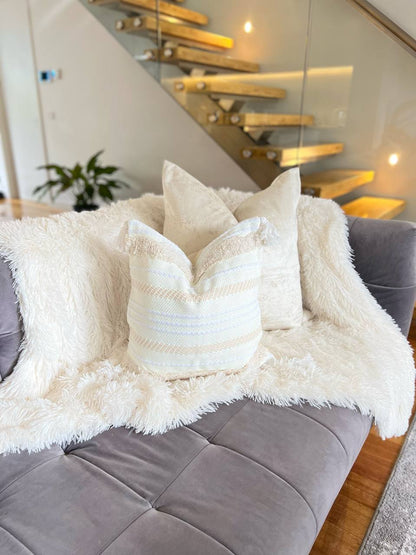 sofa-furniture-cushions-Cover-Pillow-Throw Blankets