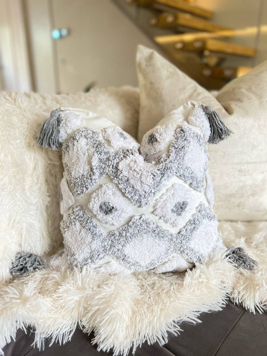 sofa-furniture-cushions-Cover-Pillow-Throw Blankets